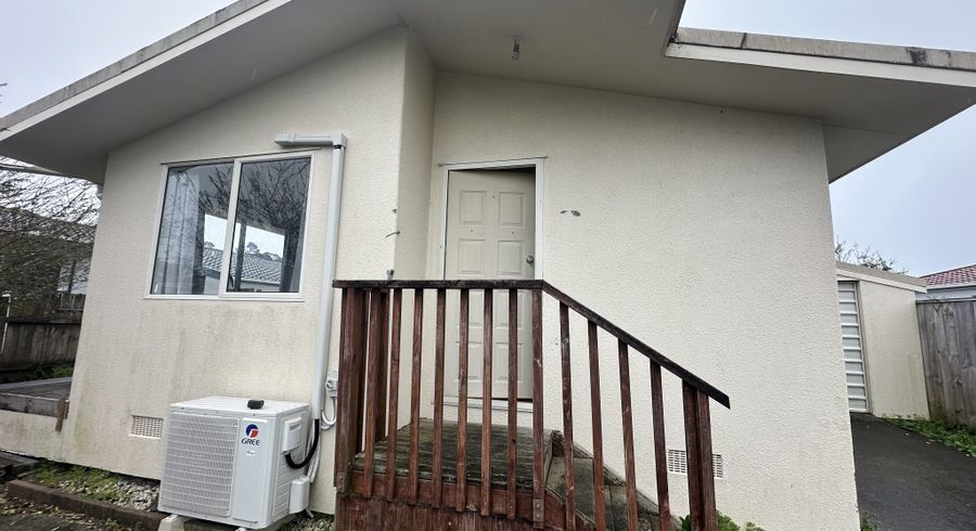  at Home for relocation, Henderson, Waitakere City, Auckland