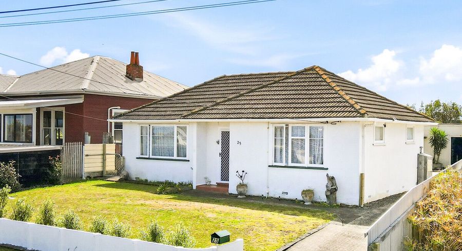  at 25 Ruapehu Street, Castlecliff, Whanganui, Manawatu / Whanganui