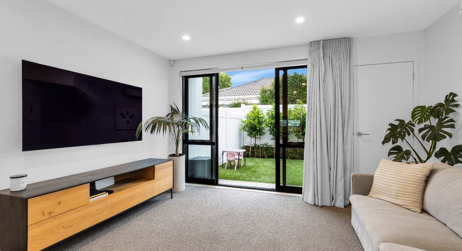  at 8/26 Moa Road, Point Chevalier, Auckland City, Auckland