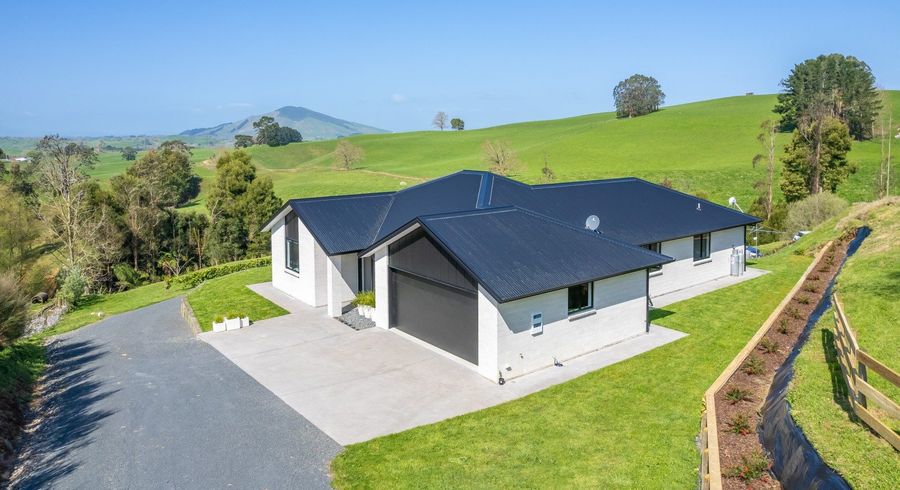  at 183 Te Tahi Road, Puketotara, Te Awamutu