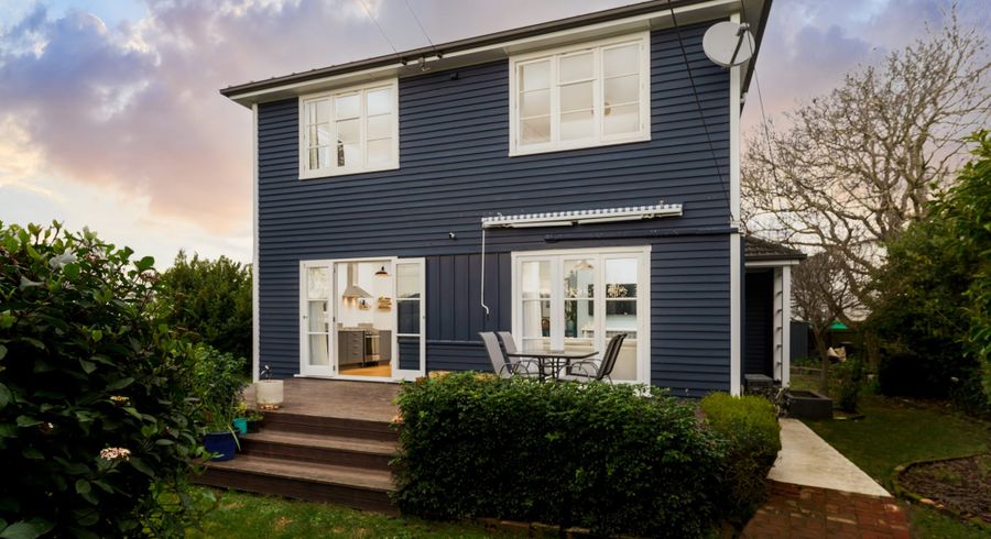  at 23 Highbury Place, Avonside, Christchurch