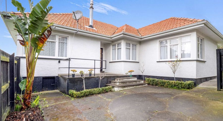  at 5 Durie Street, Durie Hill, Whanganui, Manawatu / Whanganui