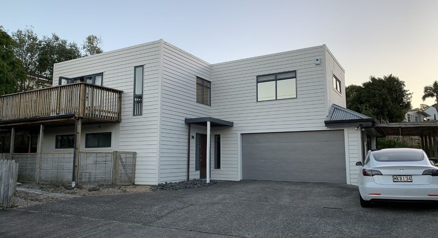  at 20A Belleaire Court, West Harbour, Waitakere City, Auckland