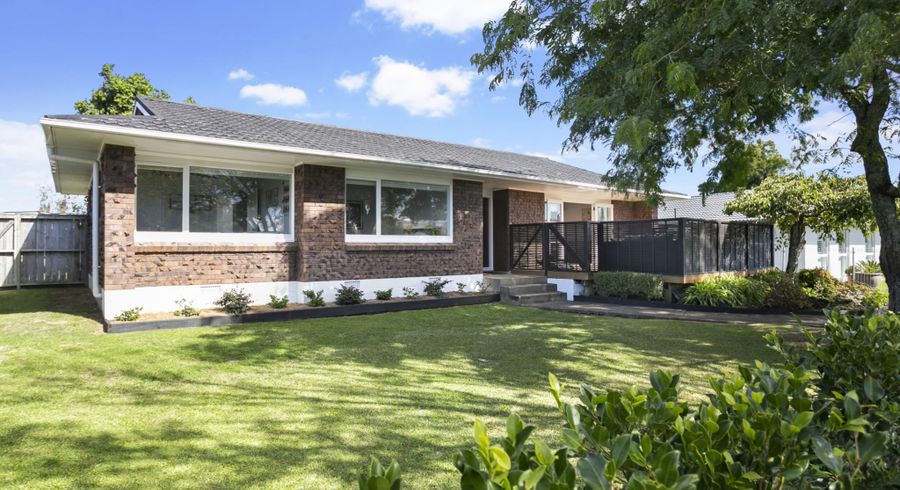  at 39 Meadway, Sunnyhills, Auckland