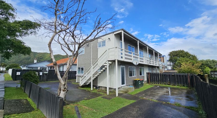  at 2/54 Awamutu Grove, Waiwhetu, Lower Hutt, Wellington