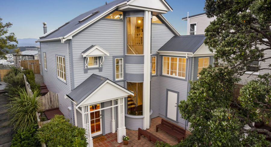  at 5 Ninian Street, Kelburn, Wellington, Wellington