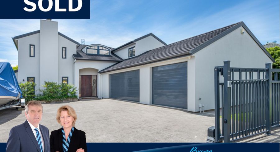  at 19 Highfields Terrace, Henderson, Auckland