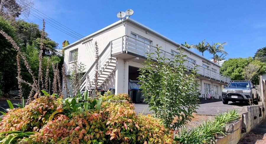  at 4/16 Bellevue Road, Mount Eden, Auckland City, Auckland