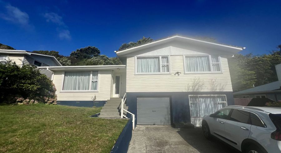  at 6 Barberry Grove, Maungaraki, Lower Hutt, Wellington