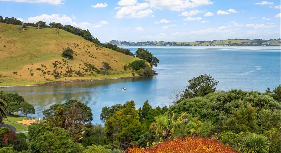  at 4 Kookaburra Drive, Warkworth