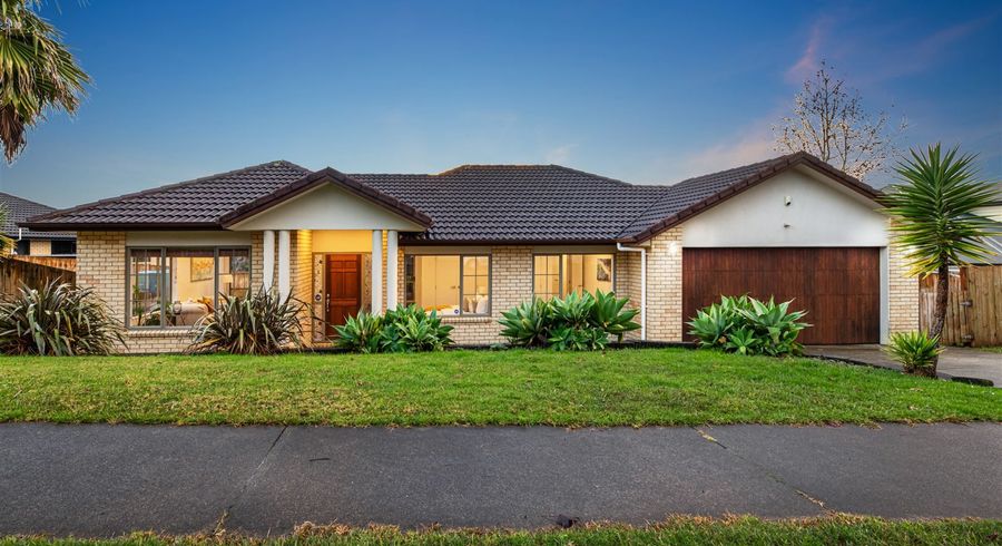  at 29 Sapperton Drive, Henderson, Auckland