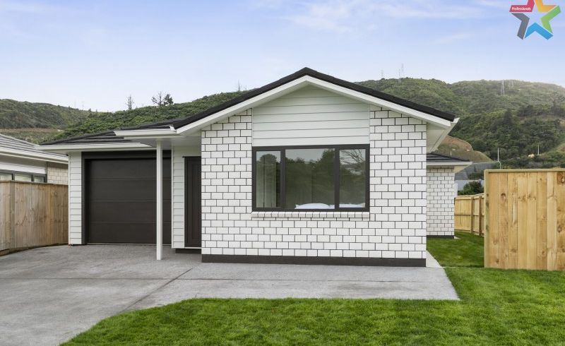  at 28 Manor Park Road, Manor Park, Lower Hutt