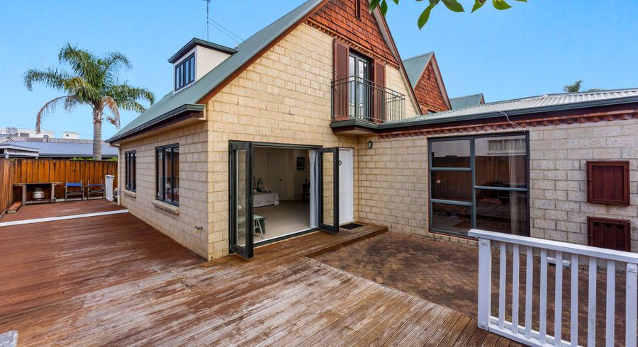  at 1/52 Taharoto Road, Takapuna, North Shore City, Auckland