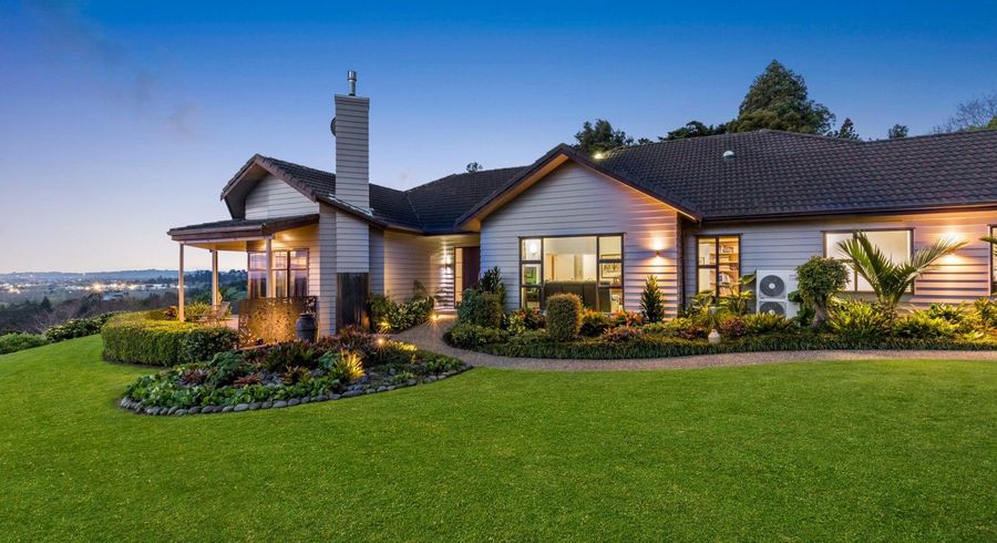  at 39 Harry Dreadon Road, Opaheke, Papakura