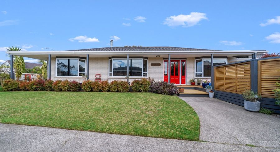  at 33 Heta Road, Highlands Park, New Plymouth, Taranaki