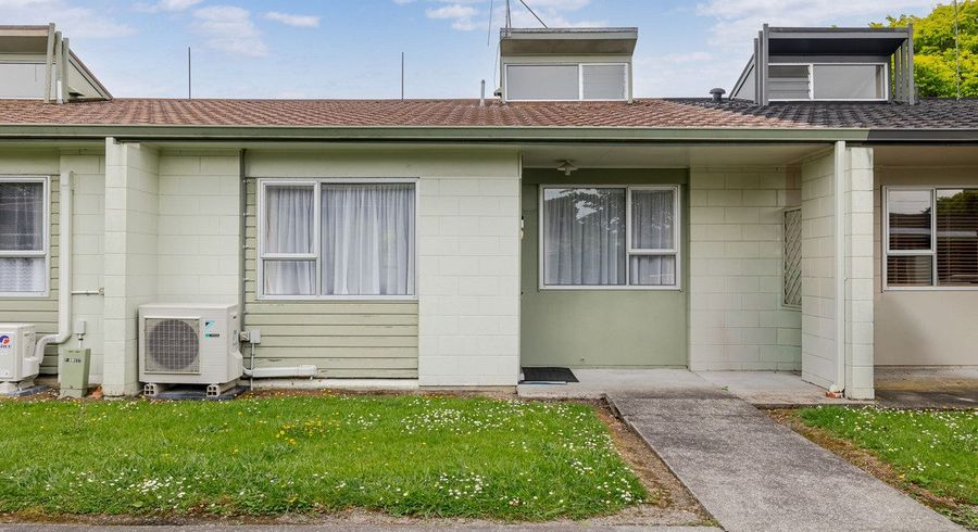  at 19B Churchill Avenue, Hokowhitu, Palmerston North, Manawatu / Whanganui