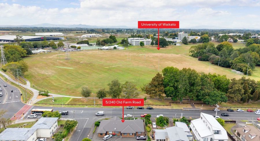  at 5/240 Old Farm Road, Hillcrest, Hamilton, Waikato