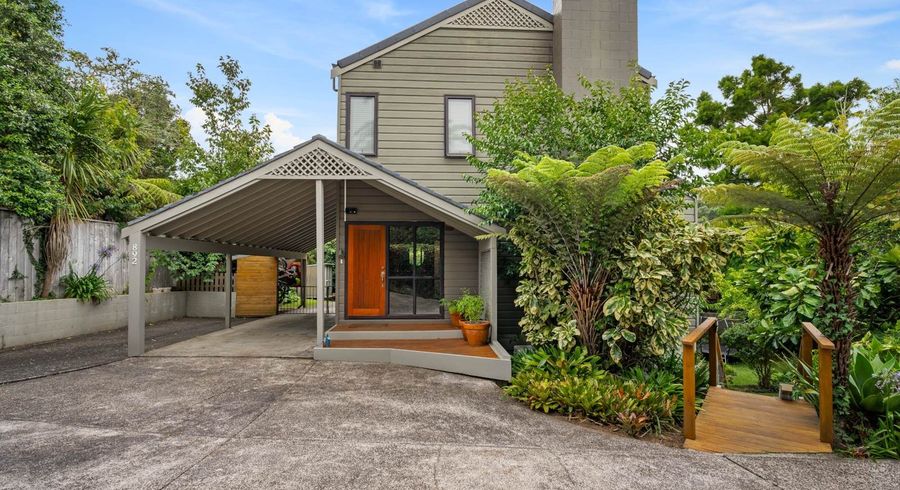  at 892 Beach Road, Torbay, North Shore City, Auckland