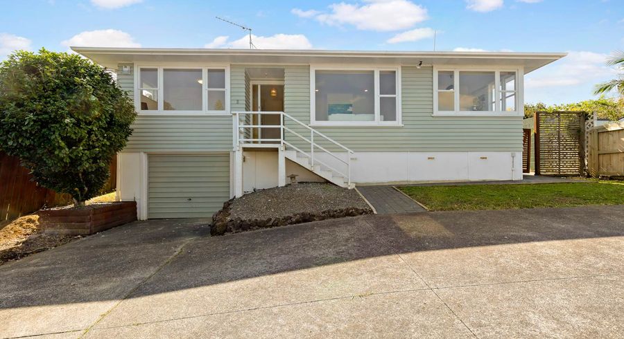  at 13B Park Road, Glenfield, Auckland