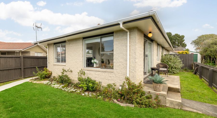  at 1/17 Tamarisk Place, Parklands, Christchurch City, Canterbury