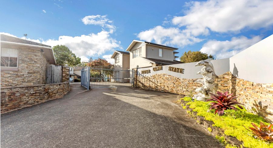  at 12 Snell Place, Pakuranga, Auckland