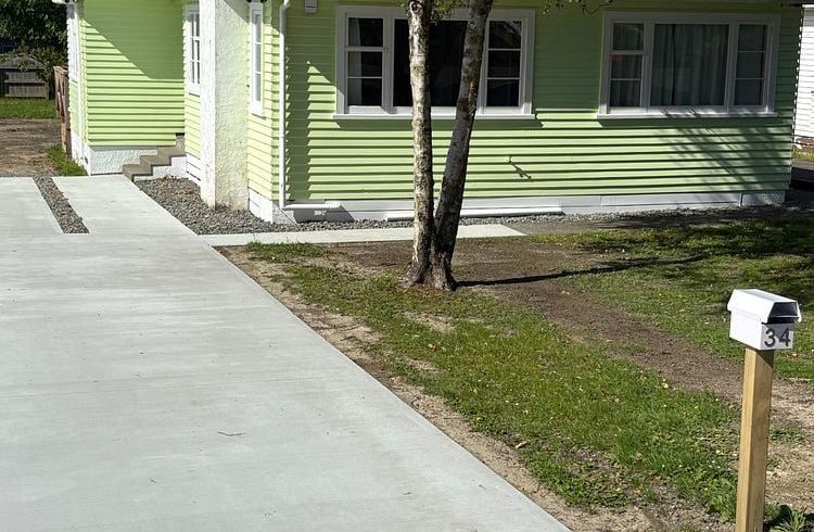  at 34 Wainuiomata Road, Wainuiomata, Lower Hutt