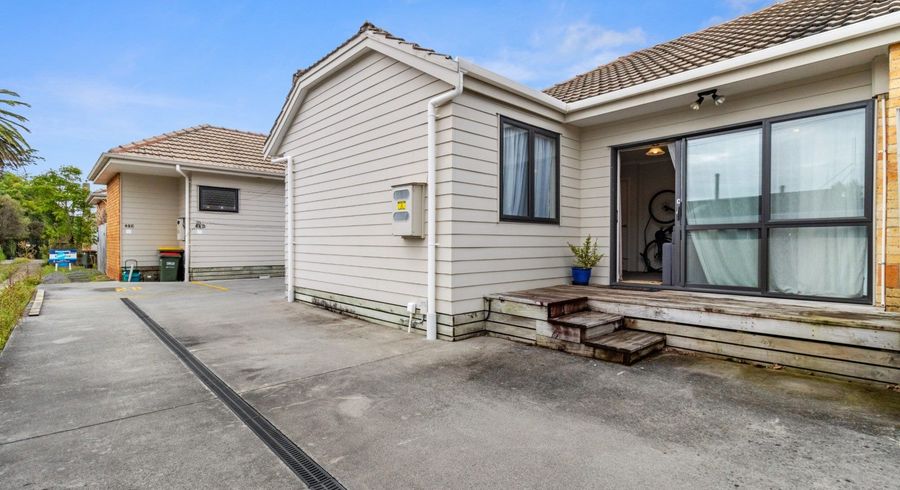  at 3/82 Clyde Street, Hamilton East, Hamilton