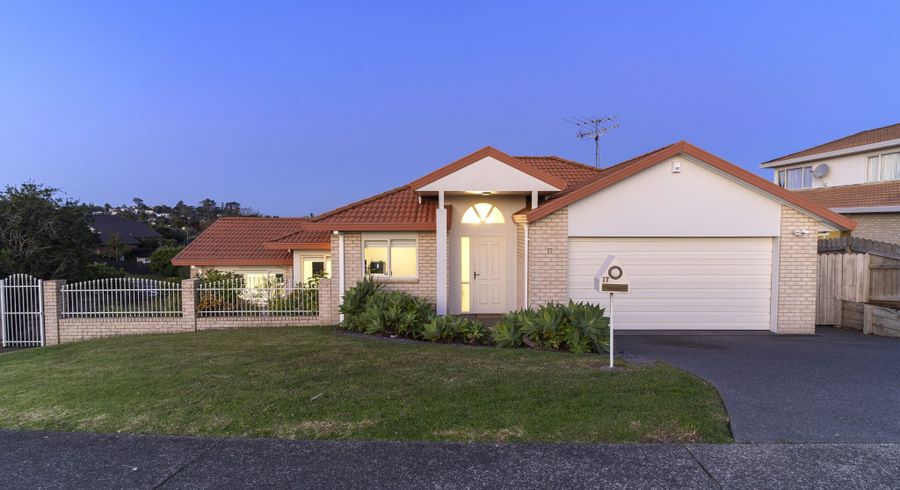  at 17 Blue Heron Rise, Stanmore Bay, Whangaparaoa