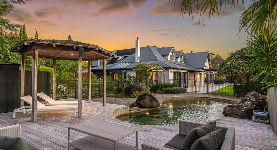  at 6 Emily Lane, Greenhithe, North Shore City, Auckland