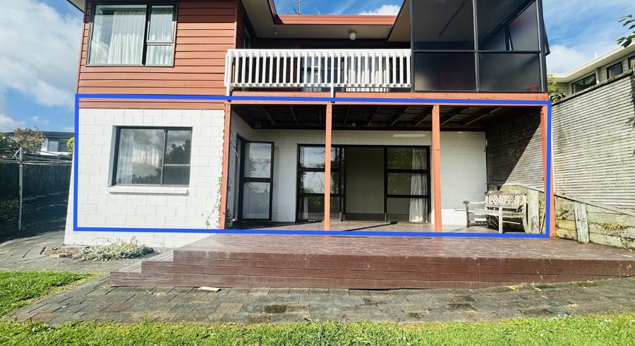  at 1/591A East Coast Road, Pinehill, North Shore City, Auckland