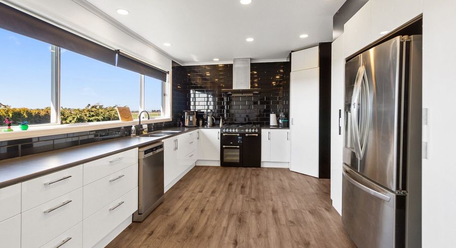  at 8 Arowhenua Station Road, Kerrytown, Timaru, Canterbury