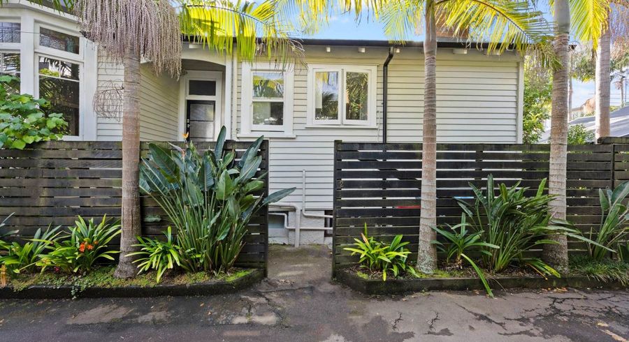  at 9 Sentinel Road, Herne Bay, Auckland