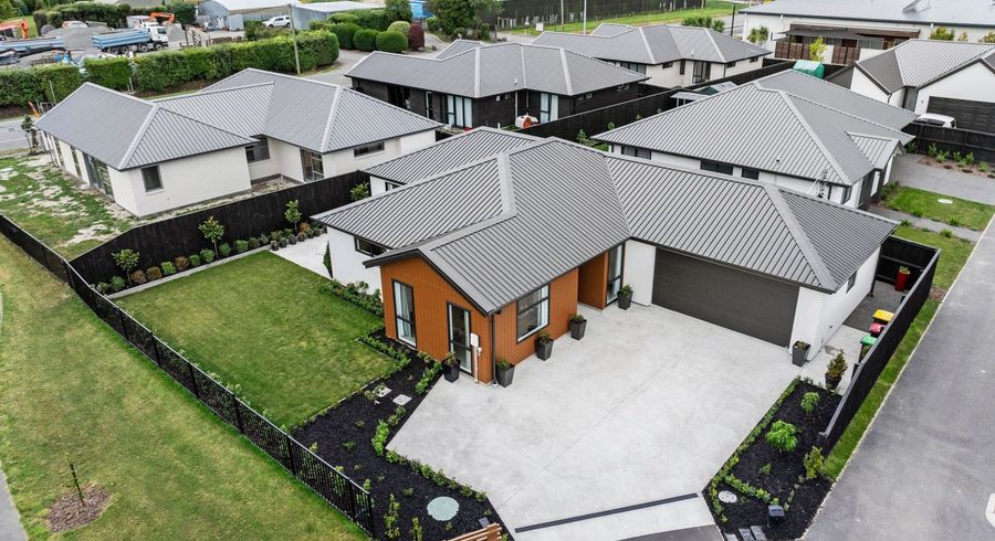  at 25 Millhaven Place, Casebrook, Christchurch City, Canterbury