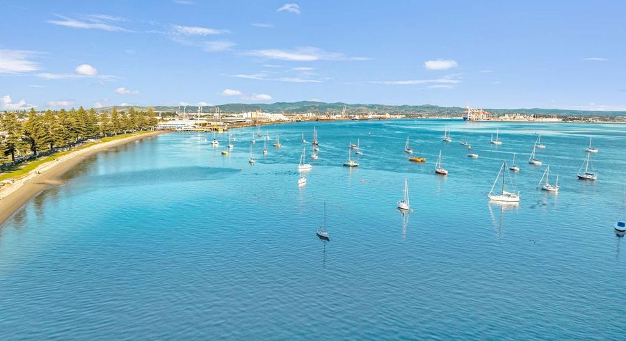  at 3/5 The Mall, Mount Maunganui, Tauranga, Bay Of Plenty