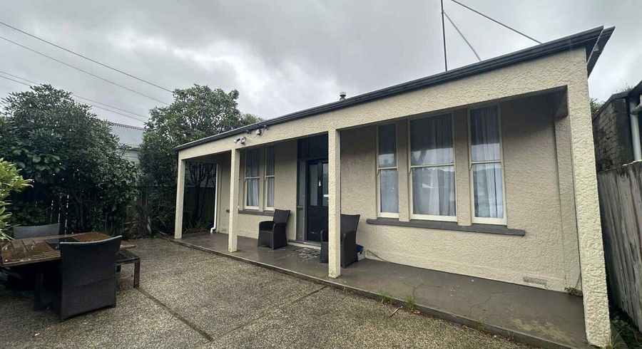  at 5 Kings Avenue, Saint Kilda, Dunedin, Otago