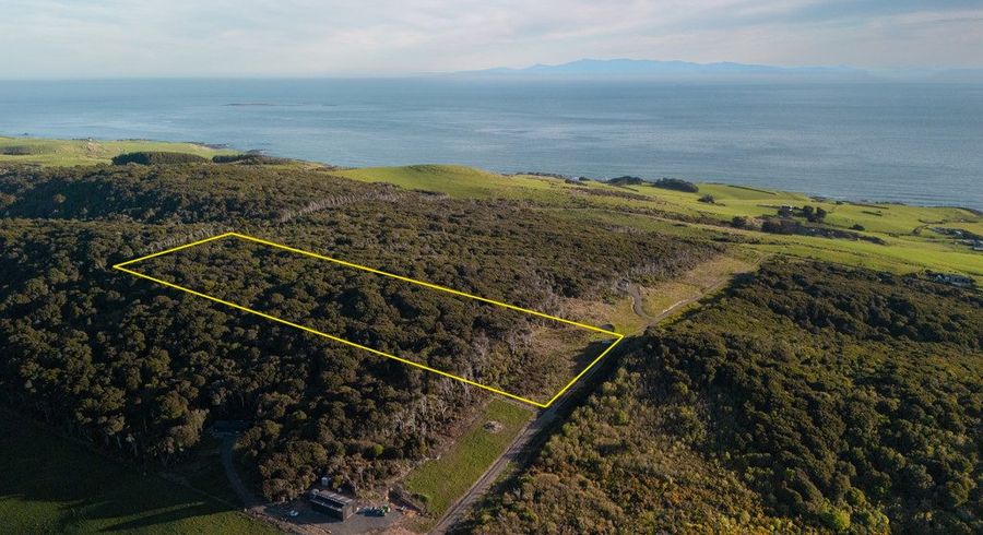  at 379B Orepuki Riverton Highway, Longwood, Riverton/Aparima