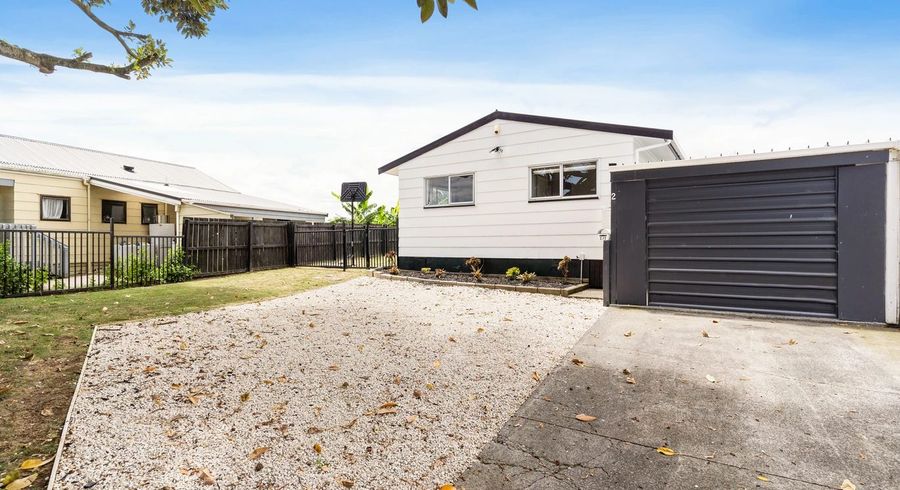  at 2/2 Hatherley Place, Clendon Park, Manukau City, Auckland