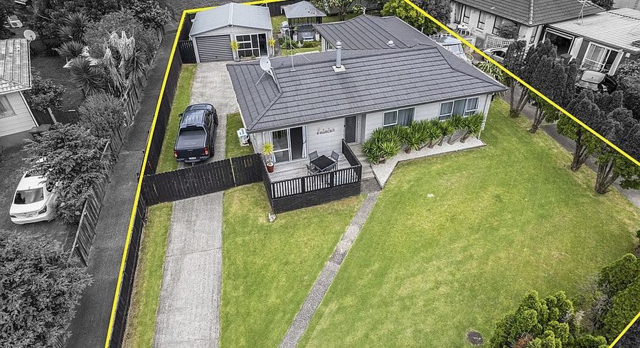  at 22 Challen Close, Conifer Grove, Papakura, Auckland