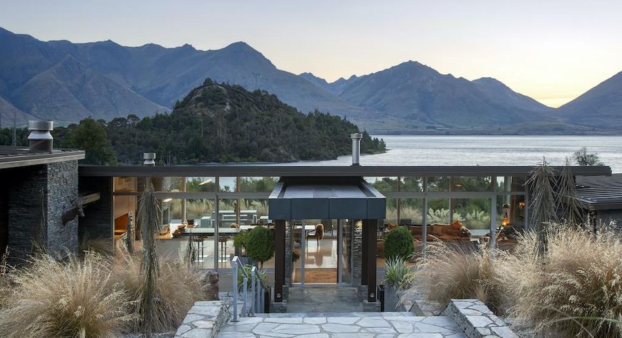  at 6 Fishermans Lane, Mount Creighton, Queenstown