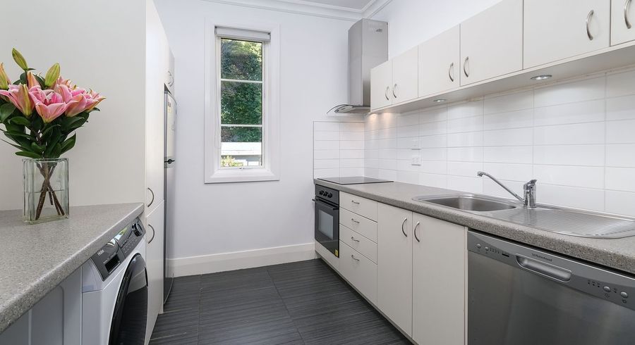  at 8/53 Manor Place, City Centre, Dunedin, Otago