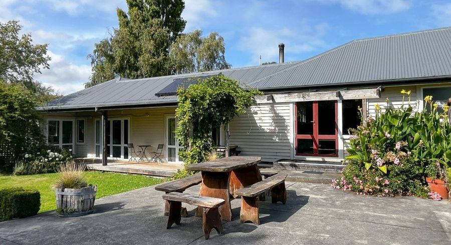  at 242 Perymans Road, Christchurch