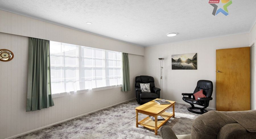  at 6/95 Whites Line East, Waiwhetu, Lower Hutt, Wellington