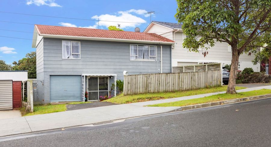  at 2/16 Craigbank Avenue, New Lynn, Waitakere City, Auckland