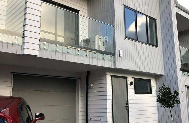  at 9D Matuhi Rise, Henderson, Waitakere City, Auckland