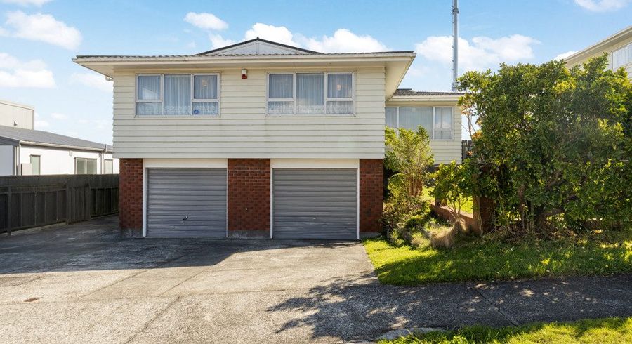  at 28 Edgecombe Street, Newlands, Wellington