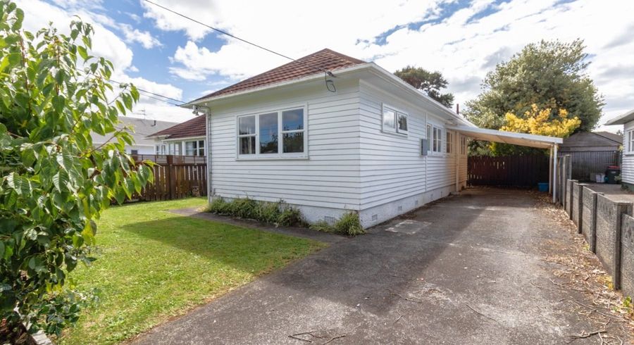  at 39 Thornycroft Avenue, Epuni, Lower Hutt, Wellington