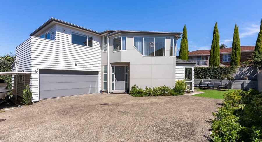 at 2/46 Raleigh Road, Northcote, North Shore City, Auckland