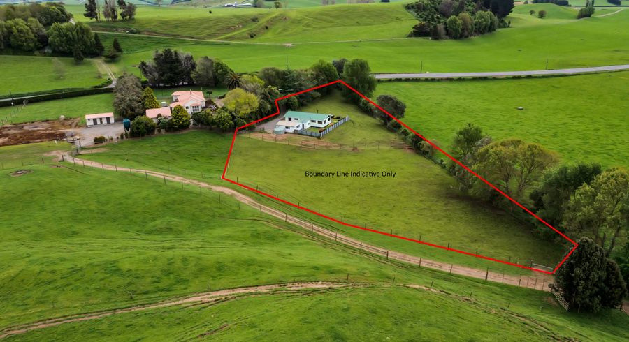  at 5171A Mountain Road, Eltham, Eltham