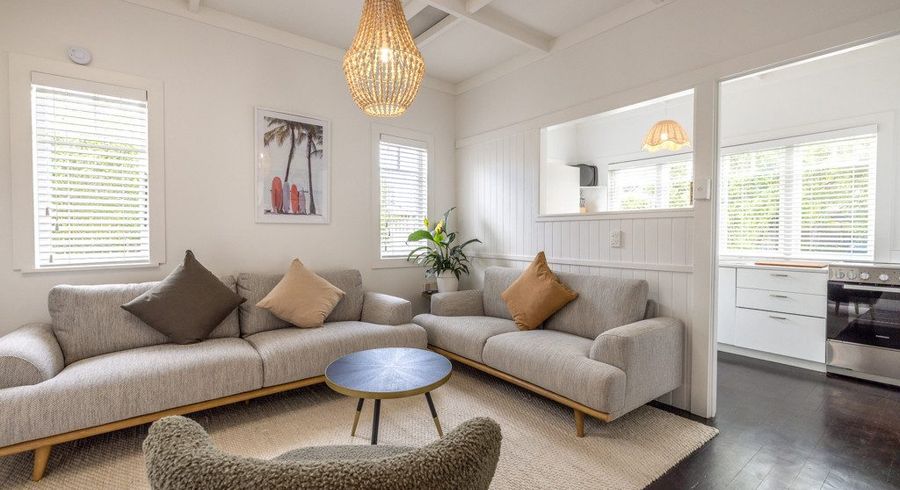  at 7 Surfdale Road, Surfdale, Waiheke Island
