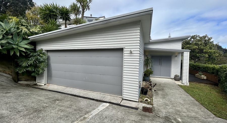  at 2/40 Tree View Avenue, Glenfield, North Shore City, Auckland